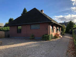 Mr Hannes Modern retreat, Husby